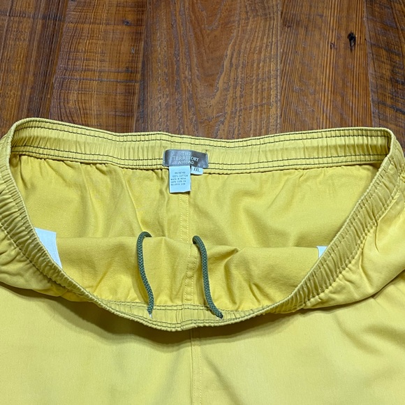 The Territory Ahead Yellow Shorts, Size XXL - Picture 9 of 12